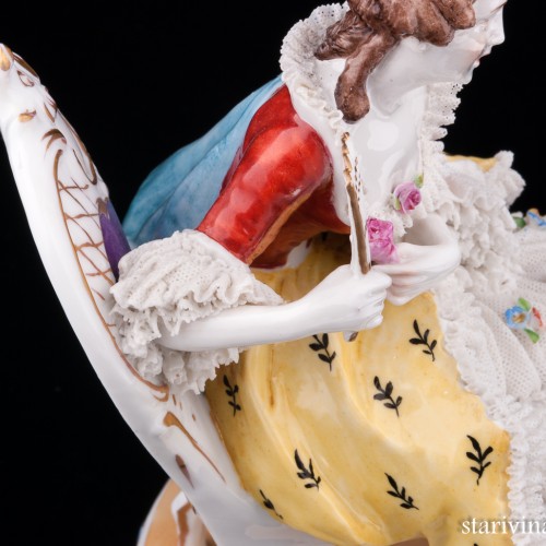 Девушка с веером на стуле, кружевная, E. A. Muller, Германия, кон. 19 - нач. 20 вв