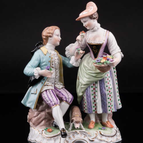 Пара с цветами и собачкой, Carl Thieme, Германия, сер. 20 в