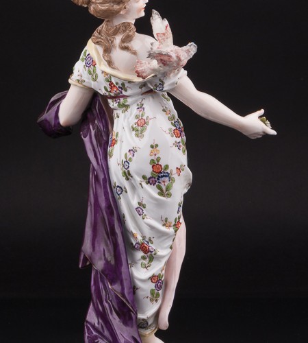 Девушка с птицей, Дрезден, Германия, 19 в