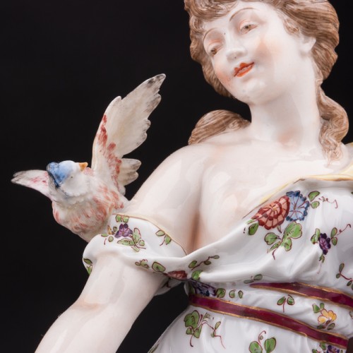 Девушка с птицей, Дрезден, Германия, 19 в