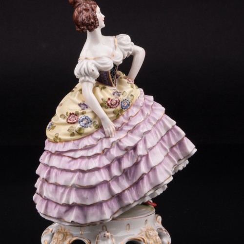 Девушка в розовом платье, Ludwigsburg, Германия, 1900 гг