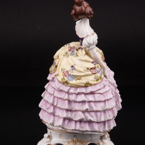 Девушка в розовом платье, Ludwigsburg, Германия, 1900 гг
