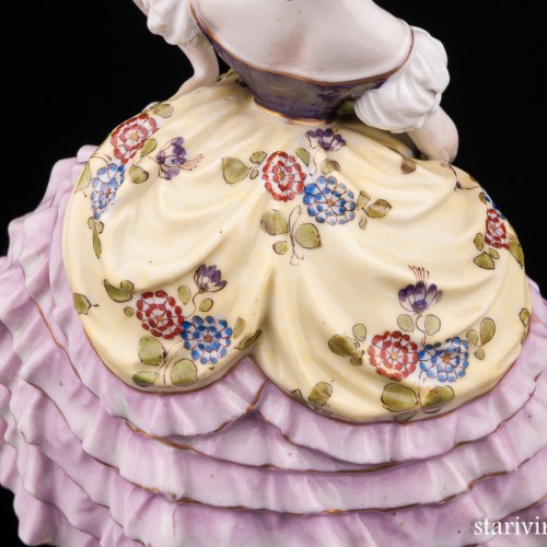 Девушка в розовом платье, Ludwigsburg, Германия, 1900 гг