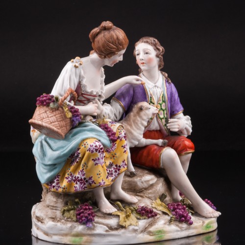 Пара с виноградом и овечкой, Ludwigsburg, Германия, кон. 19 в