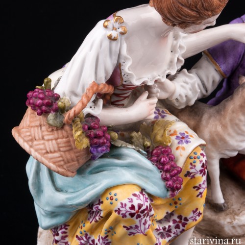 Пара с виноградом и овечкой, Ludwigsburg, Германия, кон. 19 в