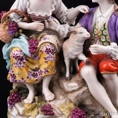 Пара с виноградом и овечкой, Ludwigsburg, Германия, кон. 19 в