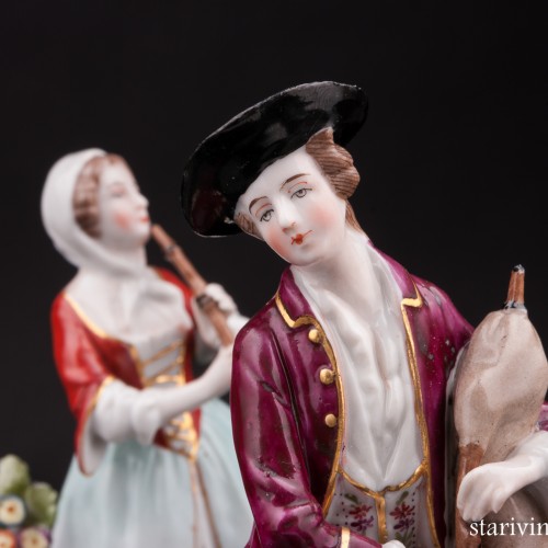 Пастушки, пара с флейтой и волынкой, Ernst Bohne Sohne, Германия, сер. 20 в