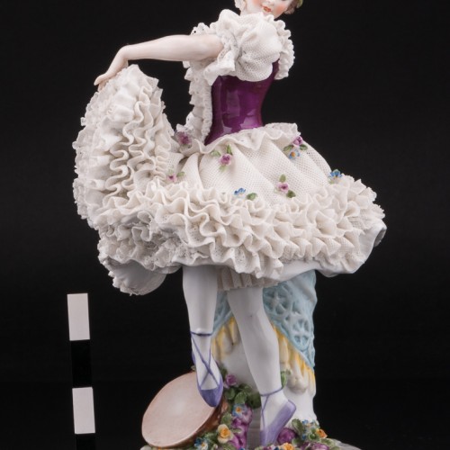 Неаполетанский танец, танцовщица с бубном, кружевная, Ackermann & Fritze, Германия, нач. 20 в