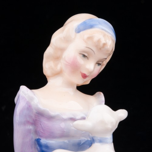 Девочка с ягненком, Royal Doulton, Великобритания