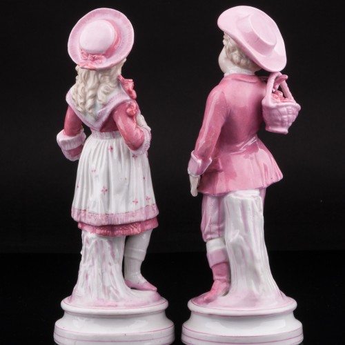 Пара детей в розовом, Франция, кон. 19 в