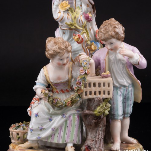 Дети с гирляндой и птичьей клеткой, подсвечник, Германия, 1888-1901 гг
