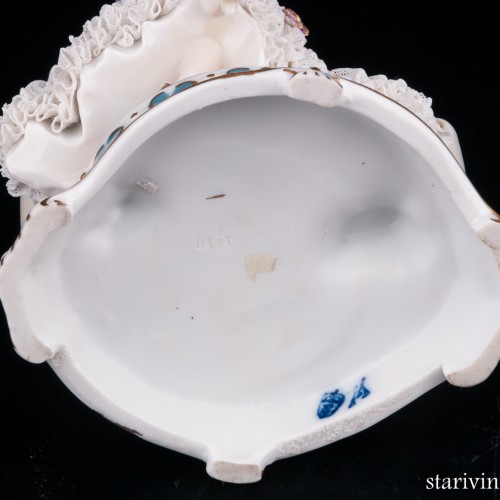 Дама с цветной шалью, кружевная, E. A. Muller, Германия, нач. 20 в