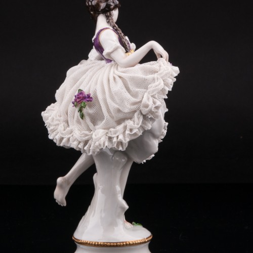 Танцующая девушка, кружевная, Volkstedt, Германия, до 1935 г