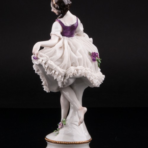 Танцующая девушка, кружевная, Volkstedt, Германия, до 1935 г
