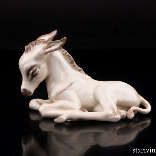 Статуэтка из фарфора Лежащий ослик, Rosenthal, Германия, 1930-50 гг.
