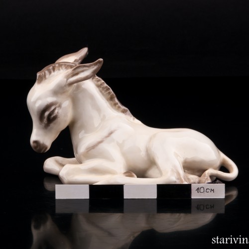 Статуэтка из фарфора Лежащий ослик, Rosenthal, Германия, 1930-50 гг.
