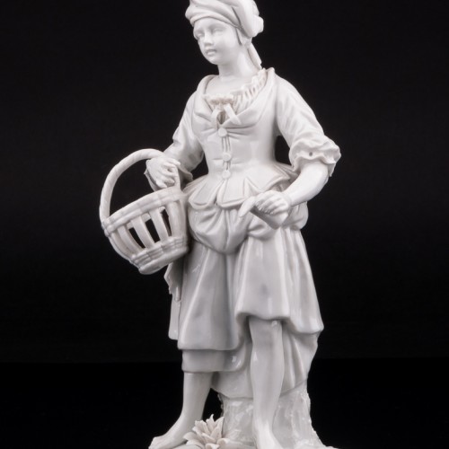 Девушка с корзиной, Дрезден, Германия, пер. пол. 20 в