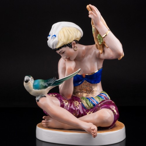 Статуэтка девшуки Шахерезада с попугаем, Karl Ens, Германия, вт. пол. 20 в.