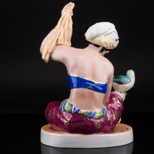 Статуэтка девшуки Шахерезада с попугаем, Karl Ens, Германия, вт. пол. 20 в.