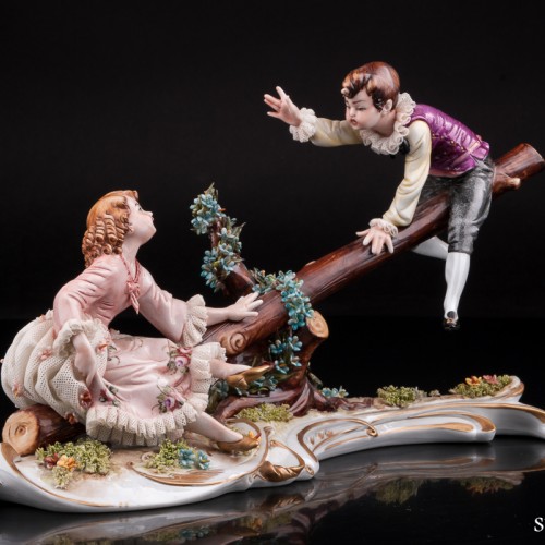 Дети на качелях, кружевная, Capodimonte, Италия, вт. пол. 20 в