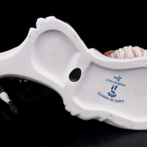 Дети на качелях, кружевная, Capodimonte, Италия, вт. пол. 20 в