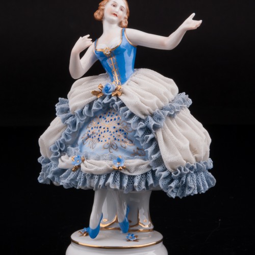 Девушка в голубом платье, кружевная, Muller & Co, Германия, нач. 20 в