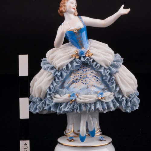 Девушка в голубом платье, кружевная, Muller & Co, Германия, нач. 20 в