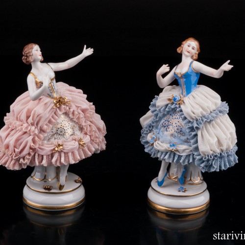 Девушка в голубом платье, кружевная, Muller & Co, Германия, нач. 20 в