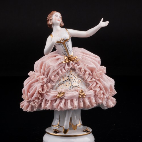 Девушка в розовом платье, кружевная, Muller & Co, Германия, нач. 20 в