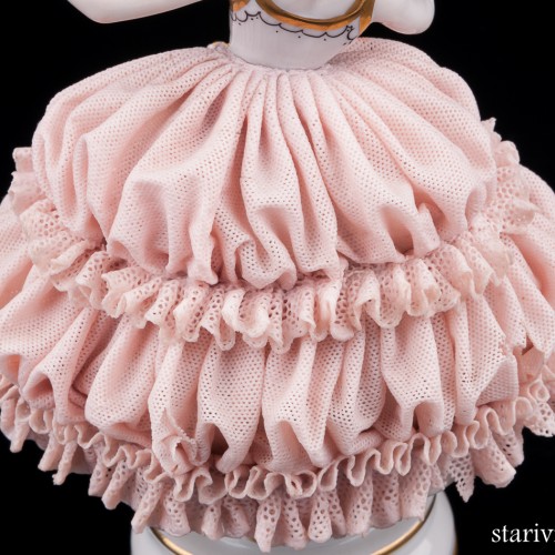 Девушка в розовом платье, кружевная, Muller & Co, Германия, нач. 20 в