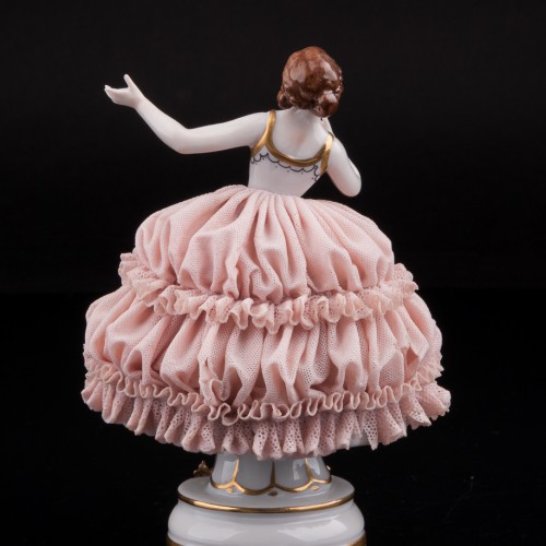 Девушка в розовом платье, кружевная, Muller & Co, Германия, нач. 20 в