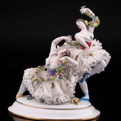 Две танцующие девушки, кружевные, Volkstedt, Германия, кон. 19 - нач. 20 вв