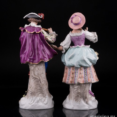 Пара исполняющая песню, Sitzendorf, Германия, сер. 20 в