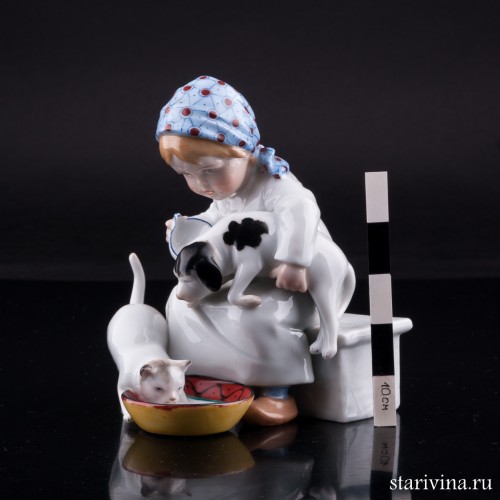 Девочка кормящая котенка и щенка, E. A. Muller, Германия, 1890-1927 гг