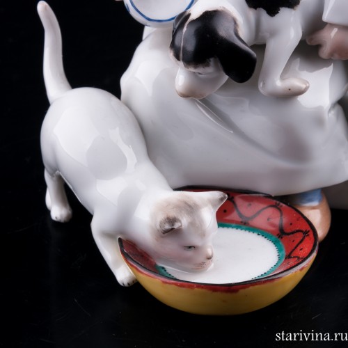 Девочка кормящая котенка и щенка, E. A. Muller, Германия, 1890-1927 гг