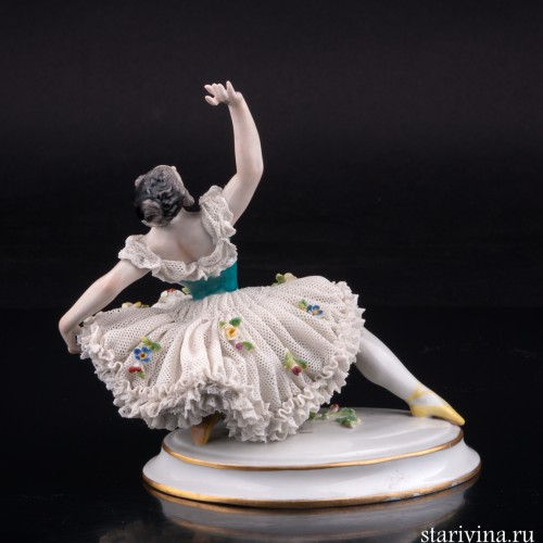 Балерина в танце, кружевная, Volkstedt, Германия, кон. 19 - нач. 20 вв