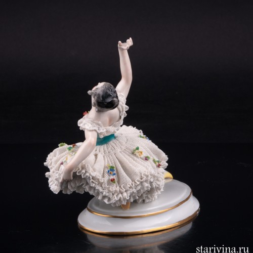 Балерина в танце, кружевная, Volkstedt, Германия, кон. 19 - нач. 20 вв