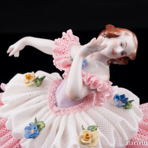 Танцовщица в розовом платье, кружевная, Volkstedt, Германия, вт. пол. 20 в