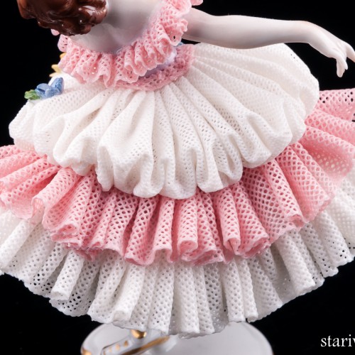 Танцовщица в розовом платье, кружевная, Volkstedt, Германия, вт. пол. 20 в