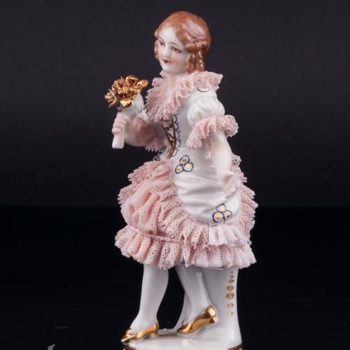 Девочка с цветком, кружевная, миниатюра, Muller & Co, Германия, пер. пол. 20 в