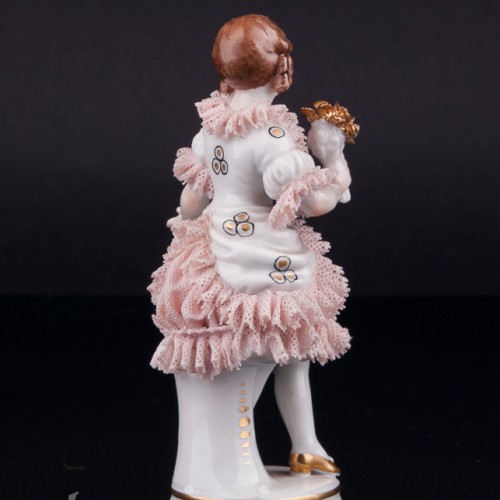 Девочка с цветком, кружевная, миниатюра, Muller & Co, Германия, пер. пол. 20 в