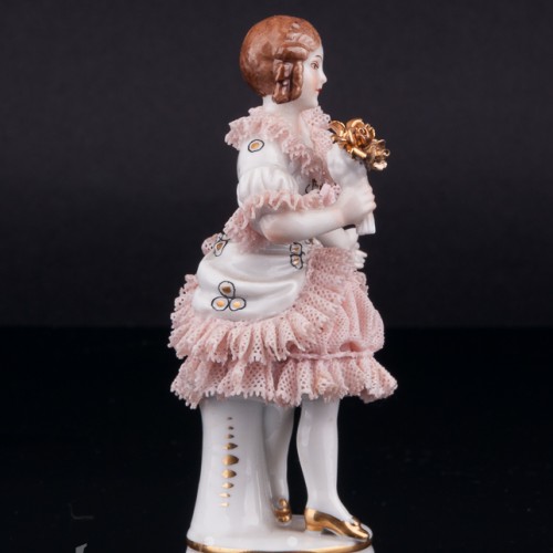 Девочка с цветком, кружевная, миниатюра, Muller & Co, Германия, пер. пол. 20 в