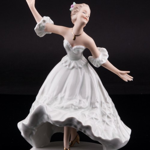 Девушка с раскинутыми руками, Wallendorf, Германия, 1960 гг