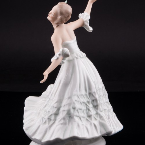 Девушка с раскинутыми руками, Wallendorf, Германия, 1960 гг