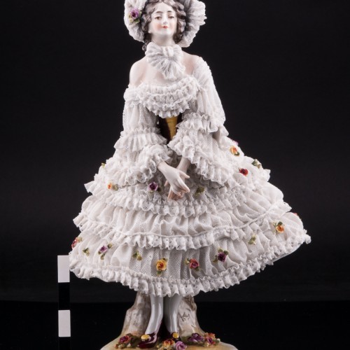 Вера Фокина в балете Карнавал, кружевная, Volkstedt, Германия, до 1935 г