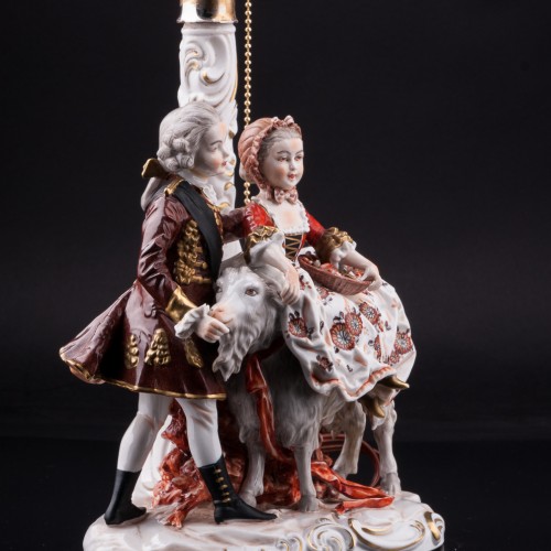 Композиция из фарфора Пара с козлом, лампа, Дрезден, Германия, 1960 гг.