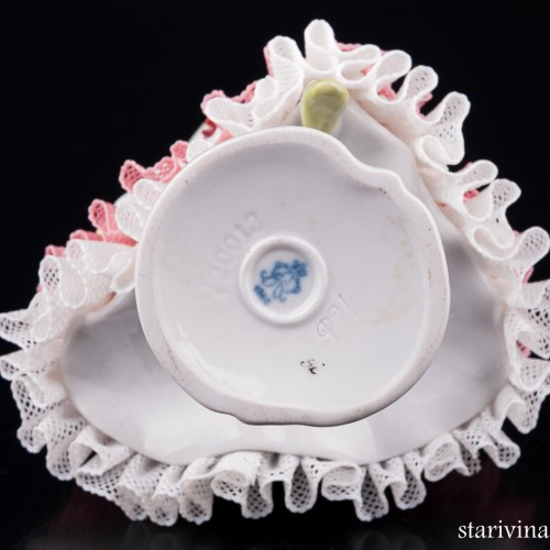 Танцовщица в розовом платье, кружевная, Volkstedt, Германия, вт. пол. 20 в