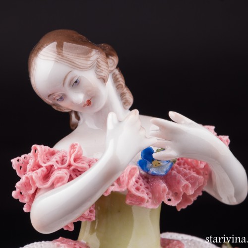 Танцовщица в розовом платье, кружевная, Volkstedt, Германия, вт. пол. 20 в