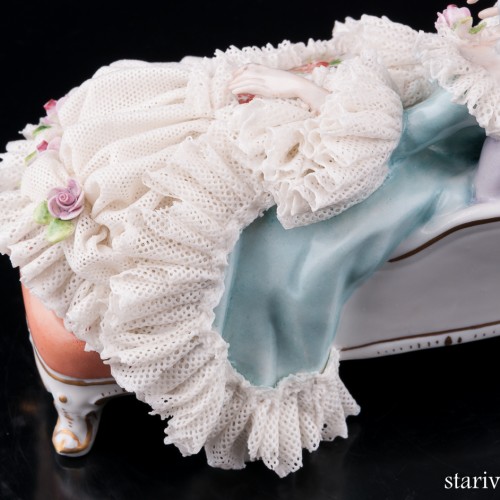 Дама на козетке, кружевная, Volkstedt, Германия, вт. пол. 20 в