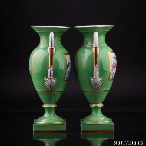 Две парные зеленые вазы с цветами, Carl Thieme, Германия, пер. пол. 20 в